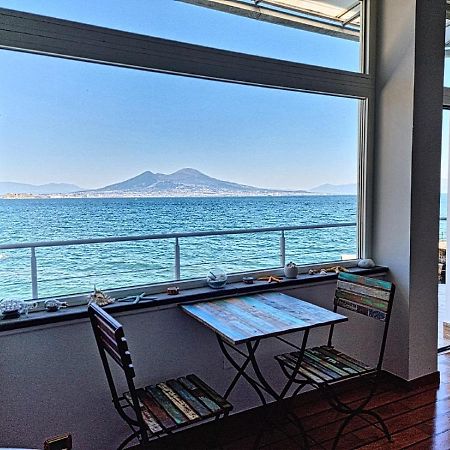La Casa Sull' Acqua Leilighet Napoli Eksteriør bilde