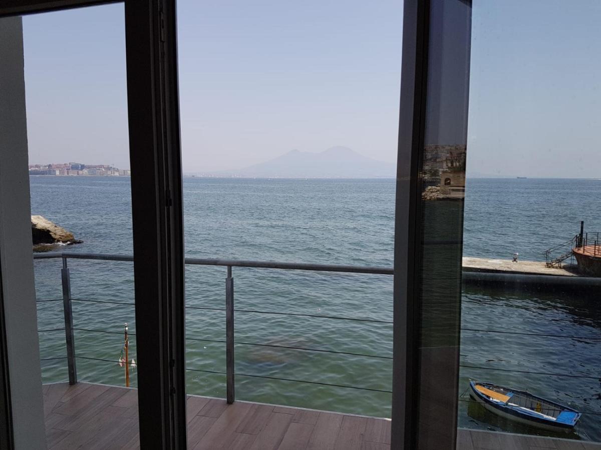 La Casa Sull' Acqua Leilighet Napoli Eksteriør bilde